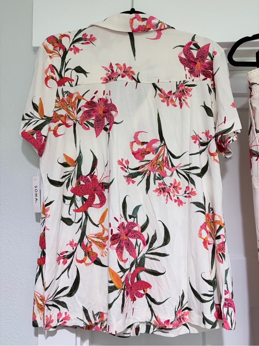 NWT. Soma Cream Pajama Set with Pink & Orange Floral Print - Picture 4 of 7